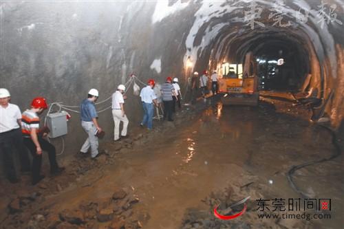 东莞地铁2号线拟明年3月底铺轨