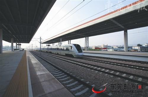 石龙站明晚送别最后一班客运车