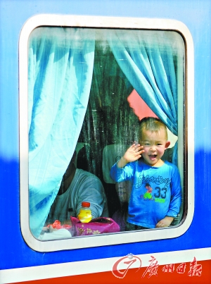 选择坐火车回家的东莞旅客少了