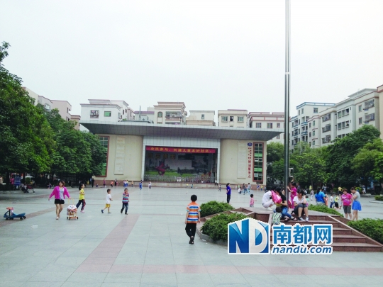 事发地博美广场。南都记者 莫晓东 摄