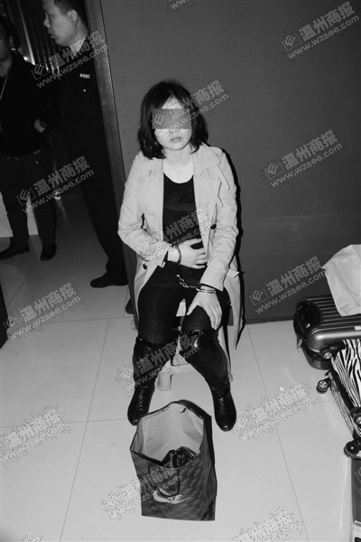 张某身怀六甲依然亲自贩毒。警方供图