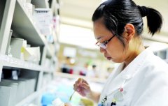 㶫9ҩƷҵչִҵҩʦִҵ