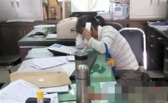 ˫11սݸԱ30Сʱû˯ ҽԺʱ׼