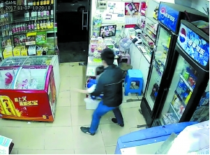 <b>ݸӱ걧7Ůͯץ</b>