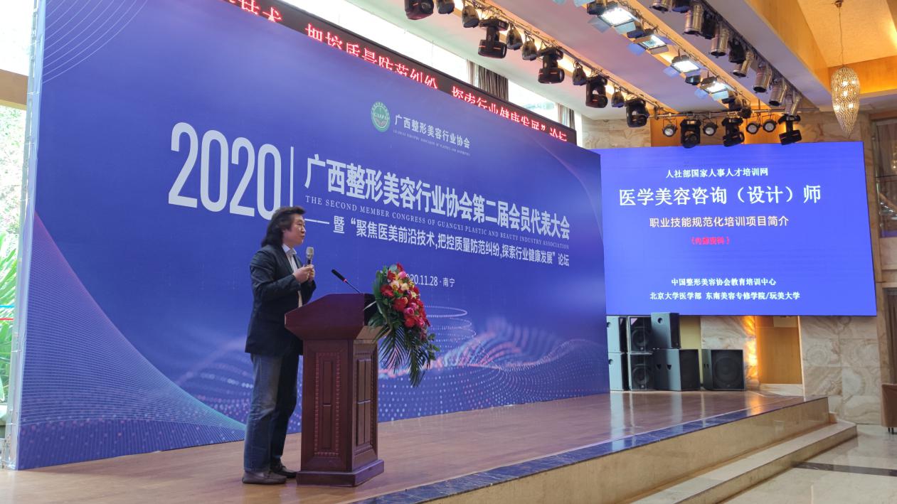 af127d79144a79595ee8de11a8c40e4