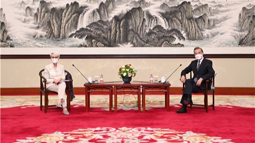 美副国务卿：美方坚持一个中国政策 不支持台湾“独立”
