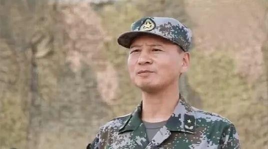 西部战区司令汪海江等5人晋升上将