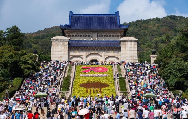 22省份国庆旅游收入四川第一