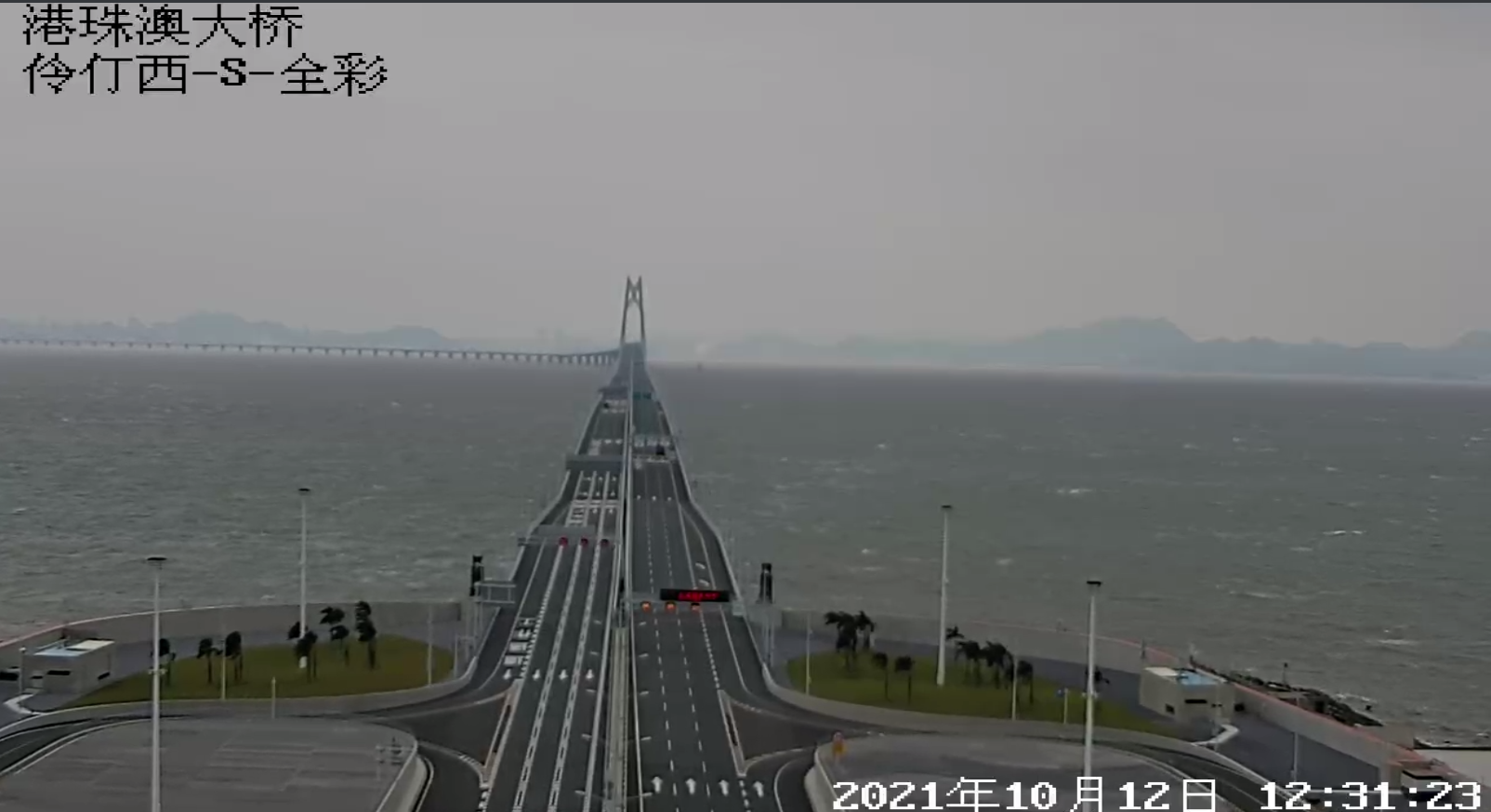 【聚焦台风“圆规”】台风实时路径发布系统：何时登陆？影响哪些地方？想了解台风“圆规”看这里→
