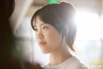 杨倩参加清华特等奖学金答辩 能文能武未来可期