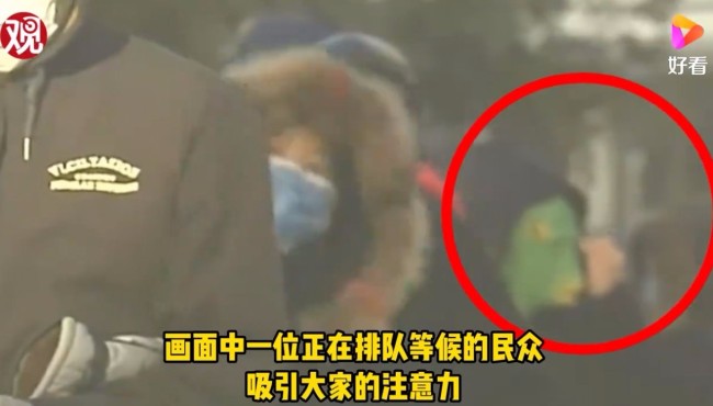 兄弟你在全国出名了！“鱼头人”现身央视直播