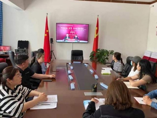 云图片