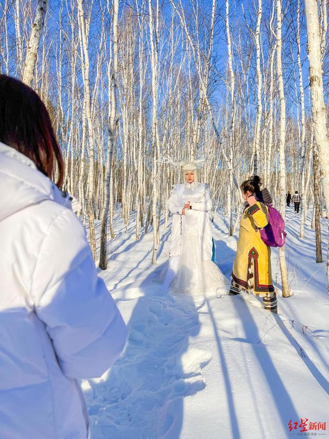 零下20℃用公款拍写真?女局长回应：衣服借的 图自己拍自己修