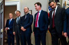 美国：顶尖AI企业监管