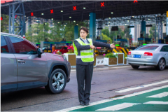 刘妙嫦：用热情照亮前行的道路