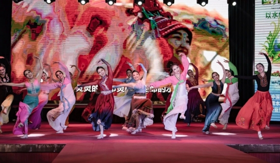云图片