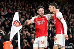 足坛疯狂一夜：尤文绝杀进决赛 莱斯特城狂胜