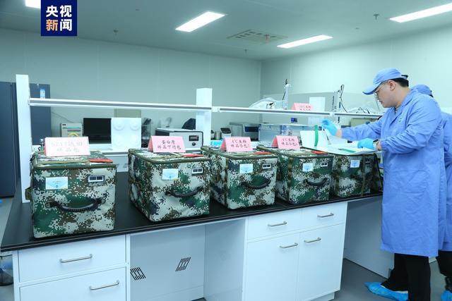 航天员带回31.5公斤太空特产 涉及23项科学实验项目