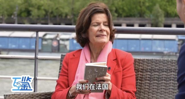 老外被中国人的约饭节奏震惊了 直奔主题的热情文化碰撞