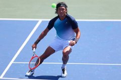 10连胜!NO.1创纪录 PK郑钦文终结者 张之臻生死战!