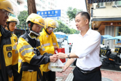 横沥镇“百份爱心百份餐，致敬城市奉献者”免费送营养午餐项目启动