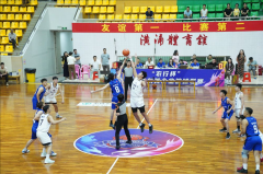 <b>“农行杯”2024东莞企业篮球联赛1/4决赛激烈进行中</b>