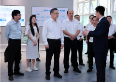 以创新驱动构建大湾