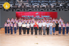 劳模精神点亮成长路
