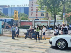 东城大党委破十载堵