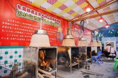 东莞大岭山荔枝柴烧鹅：一门老手